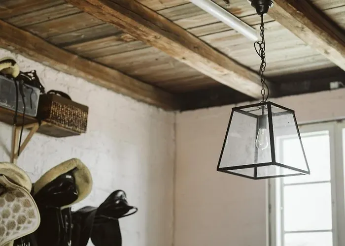 Hali - Hideaway * Raseborg